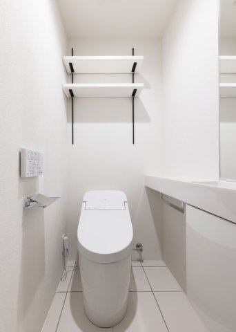 トイレ　参考写真