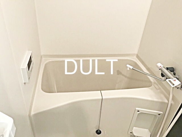 バス・シャワールーム　バスルームです。