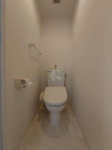 トイレ　ザ・パーククロス市ヶ谷