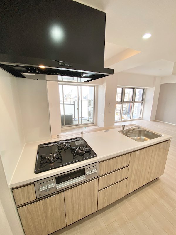 キッチン　3口ガスコンロ（グリル付）