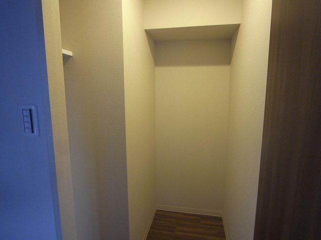 収納　広いＷＣＬ