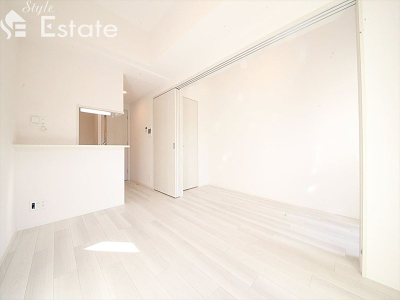 居室・リビング　内装