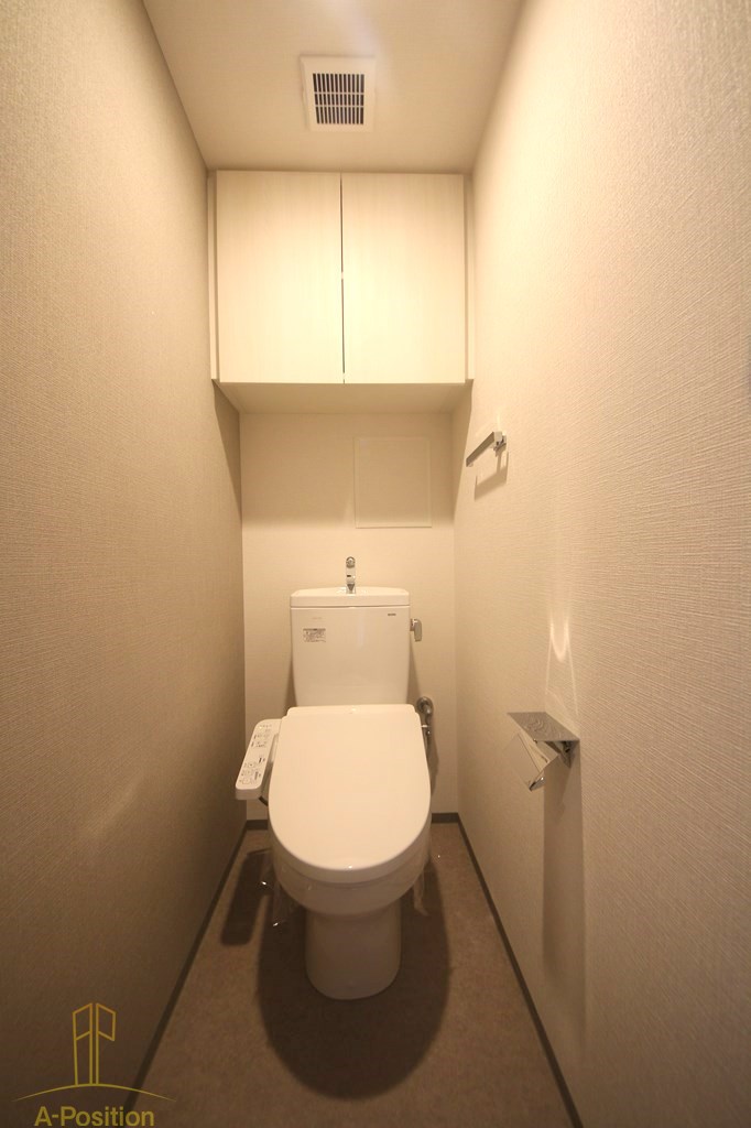 トイレ　アーバネックス新町II