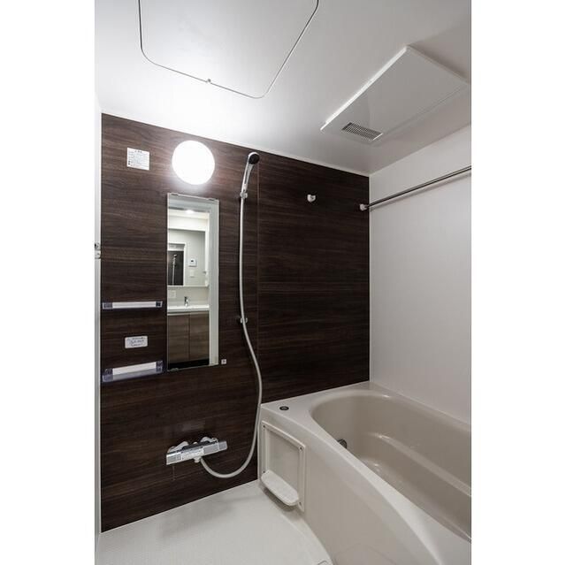 バス・シャワールーム　お風呂です