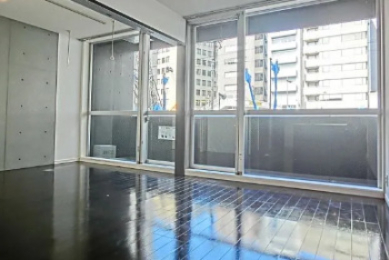 居室・リビング　室内写真は別部屋参考写真になります。