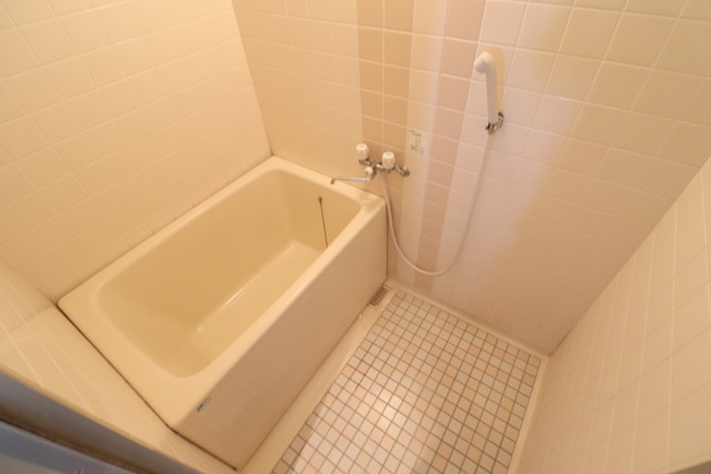 バス・シャワールーム　お風呂