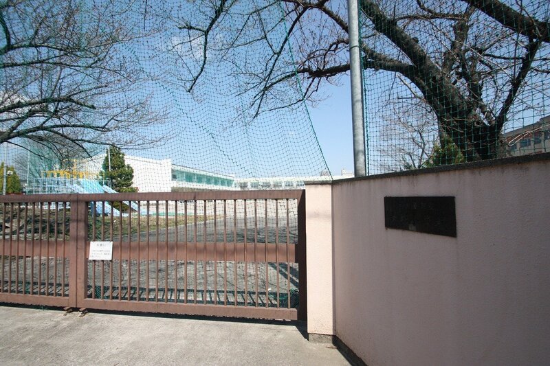 小学校　名古屋市立大杉小学校（小学校）まで261m