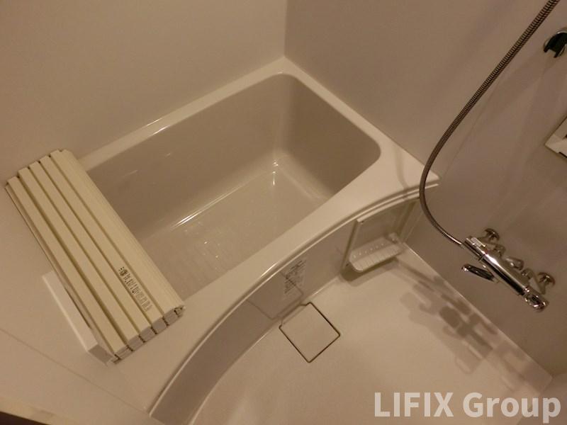 バス・シャワールーム　風呂