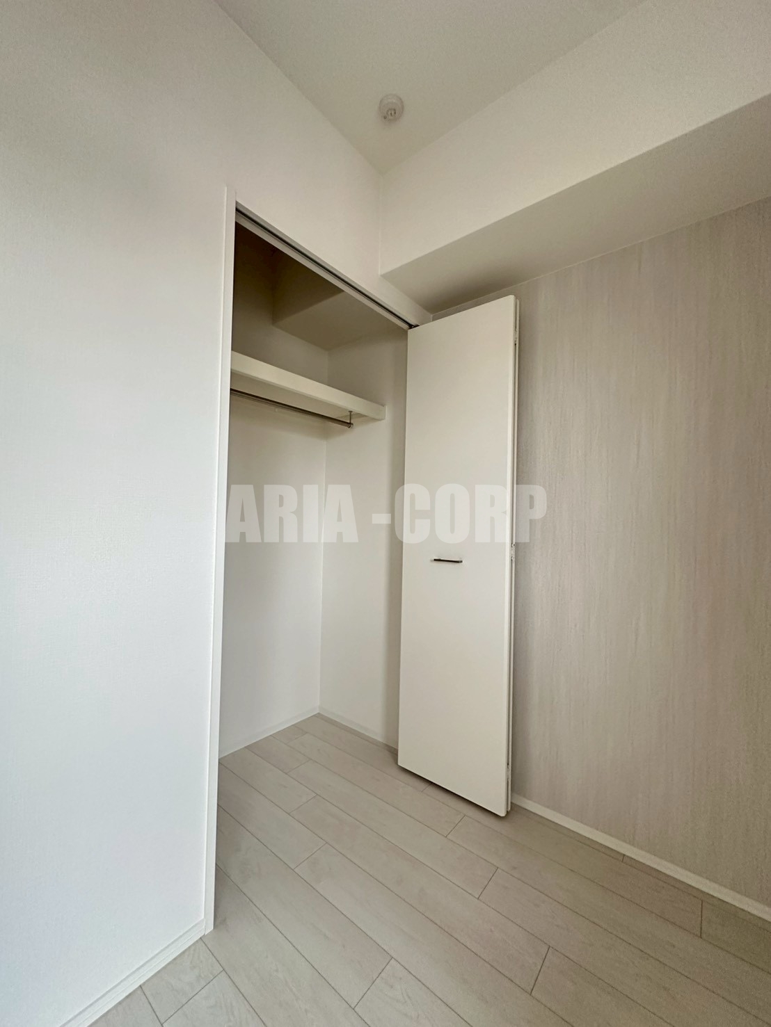 収納　各、洋室にはクローゼットを配置◎