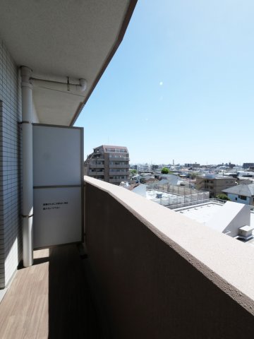 バルコニー　物件の内装です