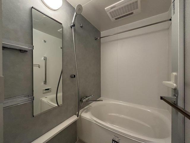 バス・シャワールーム　浴室暖房乾燥機