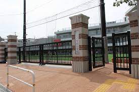 小学校　品川区立芳水小学校（小学校）まで1404m