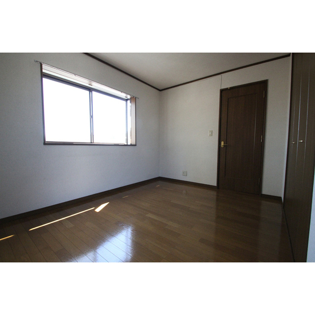 居室・リビング　画像は全て３０１（２０１６年撮影）