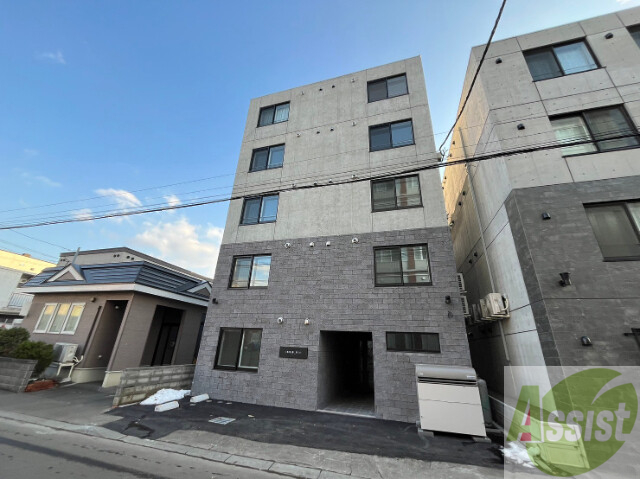 建物外観　札幌市東区北１５条東「ｃｏｍｆｏｒｔｏｓｔ９」