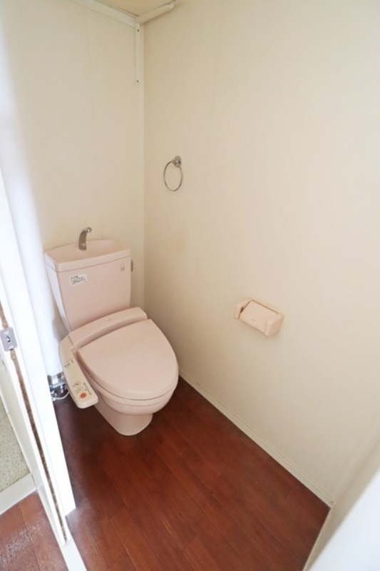 トイレ　図面と現状に相違がある場合には現状を優先