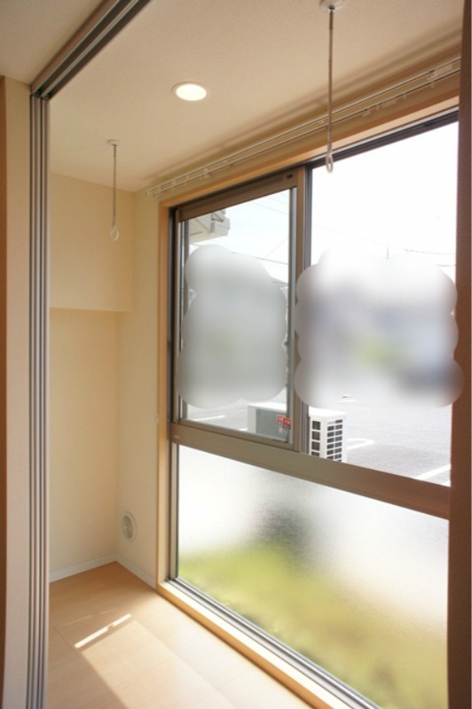 バルコニー　図面と現状に相違がある場合には現状を優先