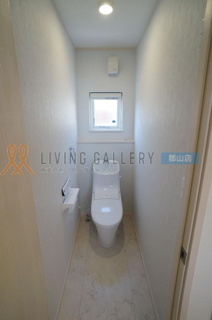 トイレ　温水洗浄便座完備