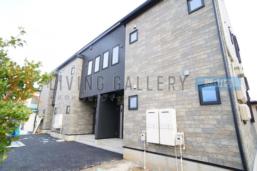 建物外観　２０２３年３月完成の新築