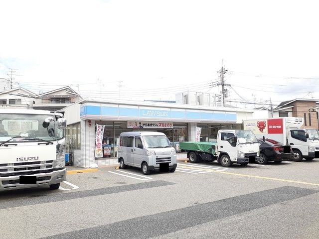 コンビニ　ローソン大庄西町三丁目店（コンビニ）まで450m
