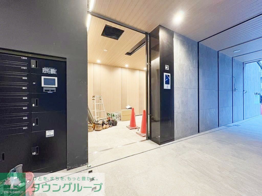 エントランス　部屋探しは株式会社　タウンハウジング　までお気軽にお問合せ…