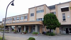 小学校　境港市立外江小学校（小学校）まで872m