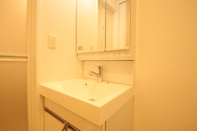 洗面設備　※別室の参考写真の為、現況優先です。