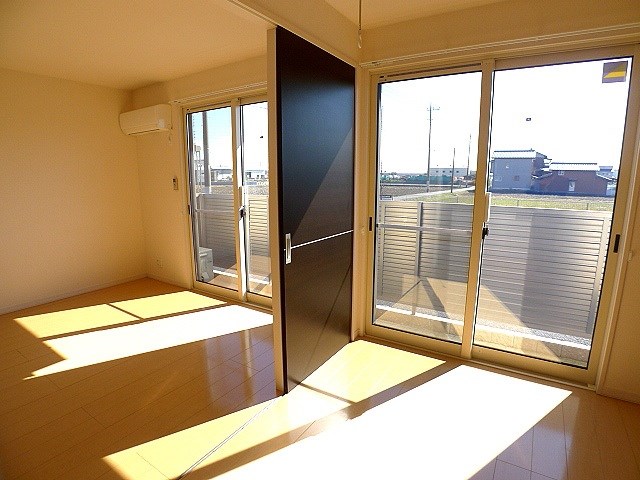 居室・リビング　※写真は別部屋同間取りタイプです。