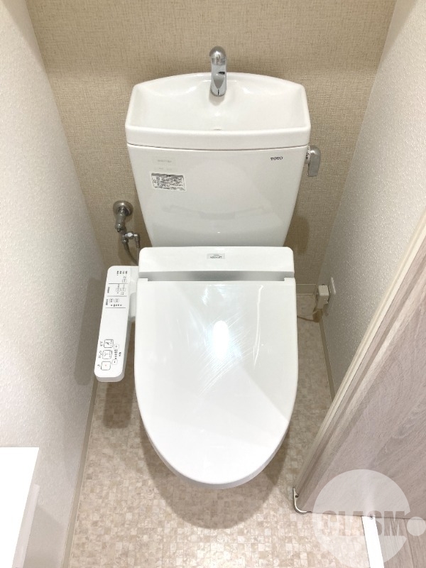 トイレ　ウォシュレット＆ウォームレット