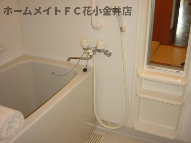 バス・シャワールーム　バス