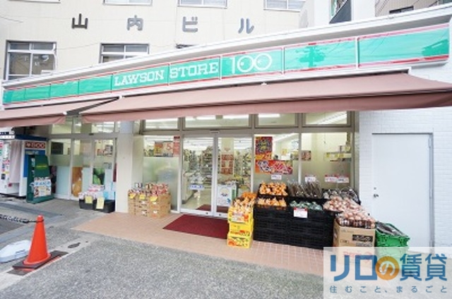 コンビニ　ローソンストア100東淀川淡路店（コンビニ）まで65m