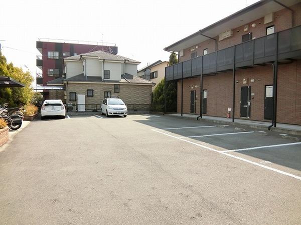 駐車場　駐車しやすい！