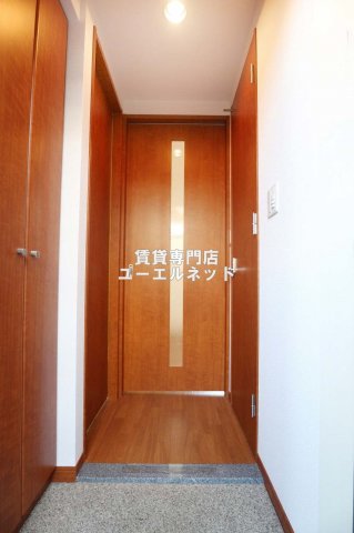 玄関　住まいの顔ともなる玄関