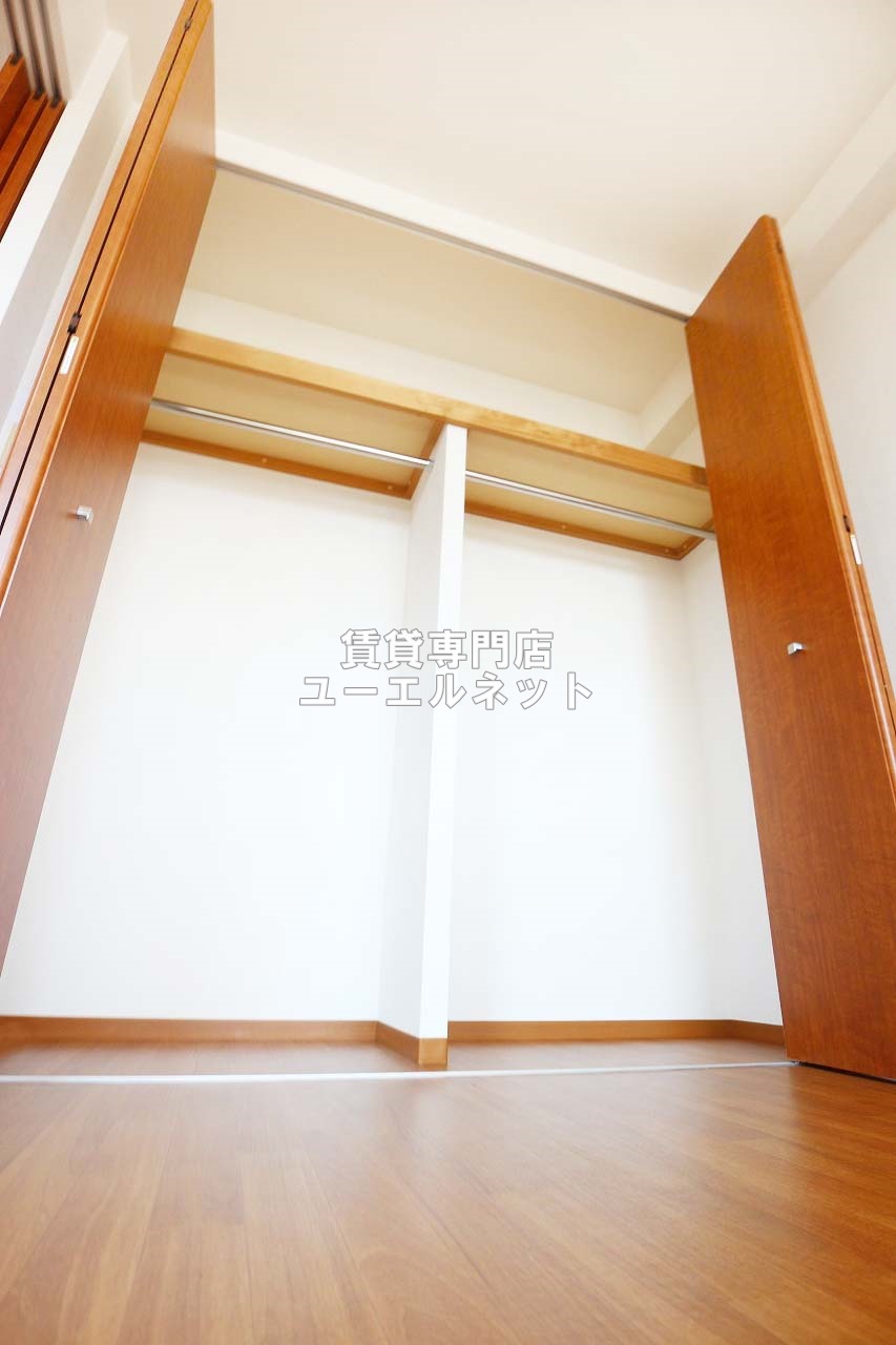 収納　クローゼット付きでお部屋もスッキリ♪