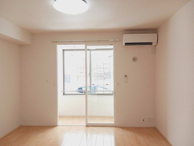 居室・リビング　使いやすいリビングです