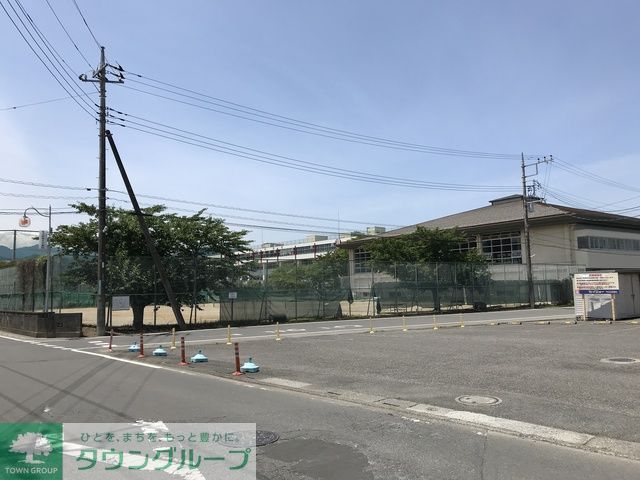 その他　毛呂山町立毛呂山中学校（その他）まで900m