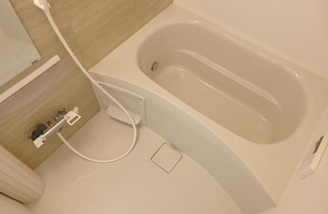 バス・シャワールーム　同一施工会社同一仕様写真