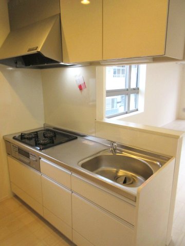 キッチン　★ガス３口グリル付システムキッチン★