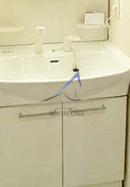 洗面設備　洗面台です。