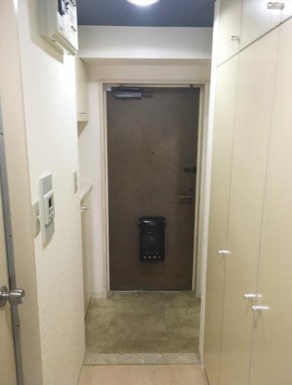 玄関　玄関部分