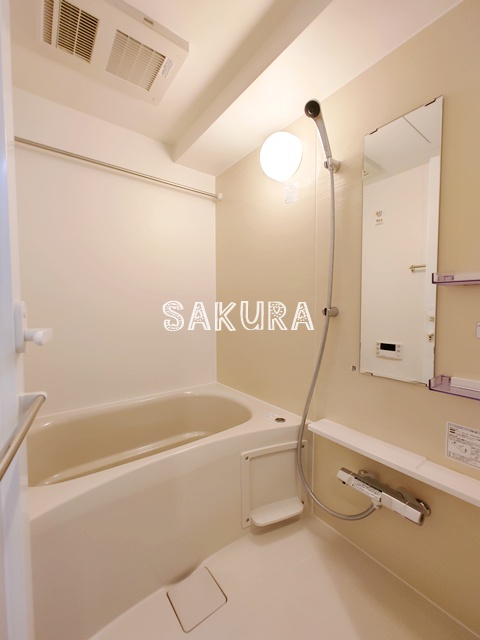 バス・シャワールーム　日々の疲れを癒すお風呂です♪