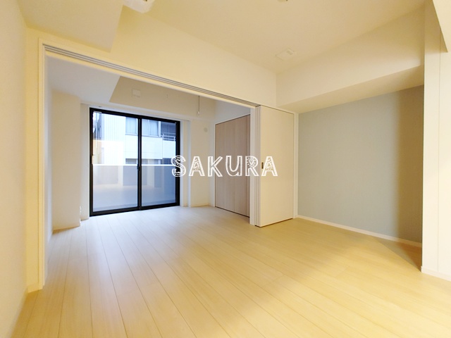 居室・リビング　使いやすい形の為、レイアウトを楽しめます♪