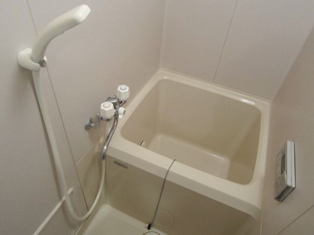 バス・シャワールーム　★お問い合わせはタウンハウジングまで★