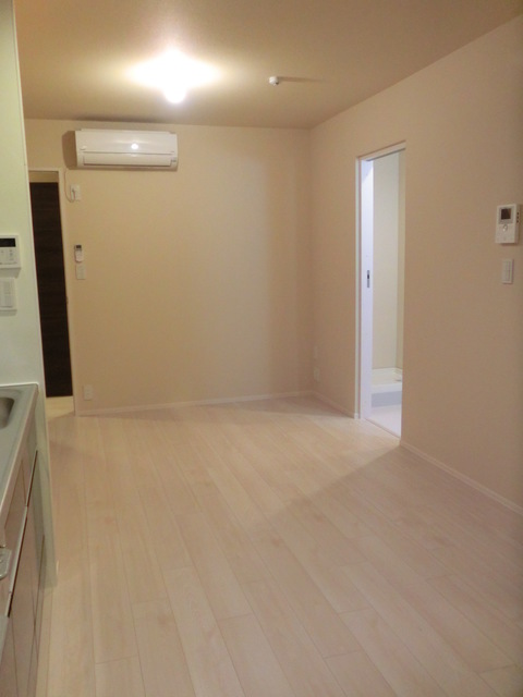 居室・リビング　★南向きで日当たりも良好です★