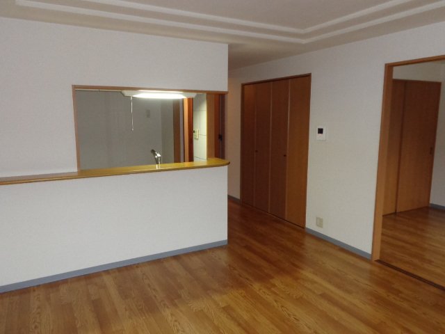 居室・リビング　リビング