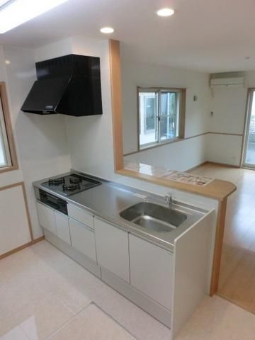 キッチン　３口システムカウンターキッチン