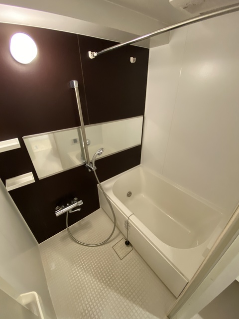 バス・シャワールーム　一日の疲れを癒してくれる大事な場所。