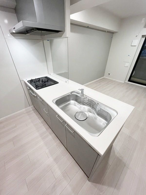 キッチン　※偶数階と奇数階で色が異なります