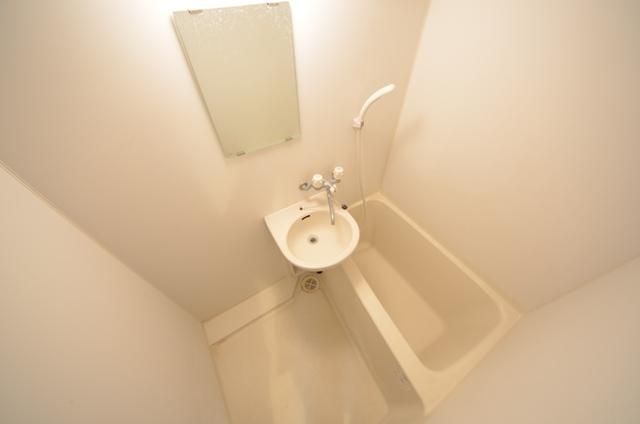 バス・シャワールーム　★浴室乾燥機付きバスルーム★