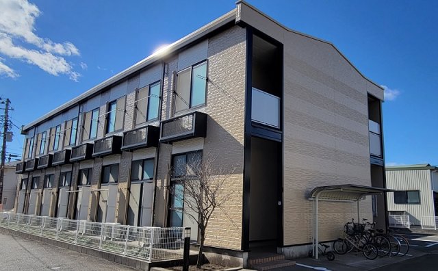 建物外観　2023年1月に外壁塗装いたしました。