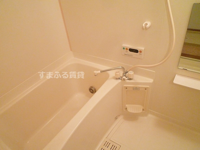 バス・シャワールーム　同仕様　同施工会社　風呂